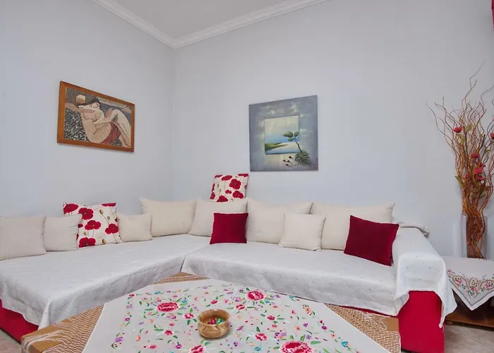 Nefeli Villa Patitíri